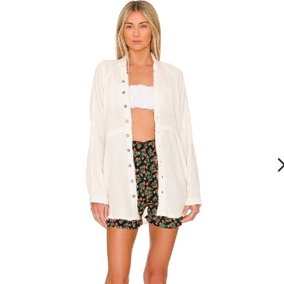 Free People NWT FP1 Maia Smocked Short - Floral Black Combo - Size Small - Picture 4 of 14